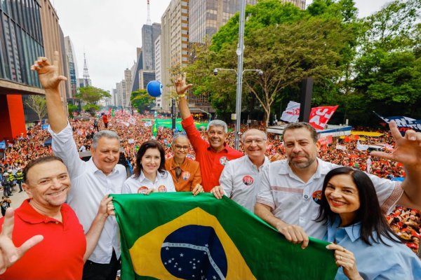 [Vídeo: Jerônimo defende união nacional e convoca brasileiros a reeleger Lula em ato na Avenida Paulista]