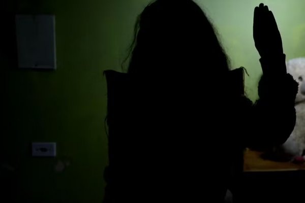 [Menina de 9 anos faz sinal de pedido de socorro e homem é preso por tentativa de estupro de vulnerável]