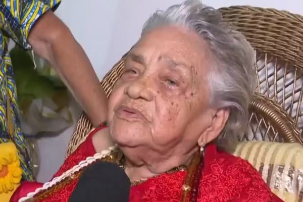 [Mãe Senhora de Ewá morre aos 104 anos em Salvador ]