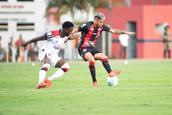 [Vitória fica no 1 a 1 com Athletico-PR e soma mais um ponto no Brasileirão]