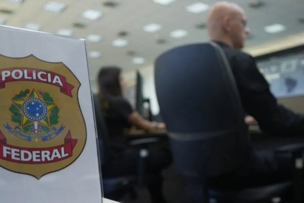 [PF realiza operação contra mineração ilegal de ouro na Bahia ]