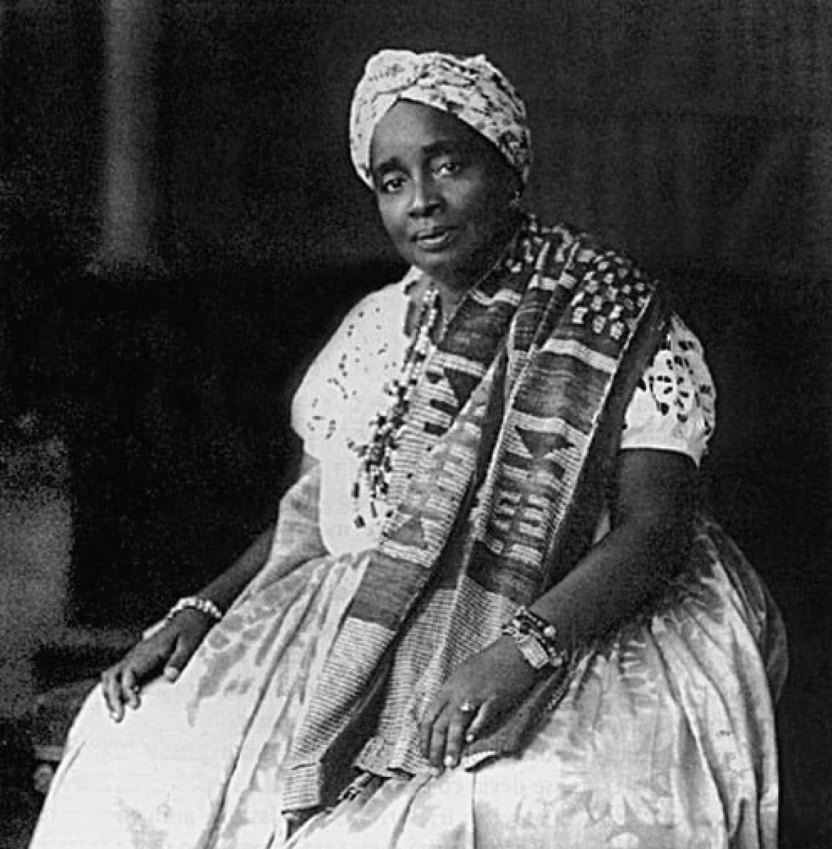 Senhora: a Mãe Preta do Brasil
