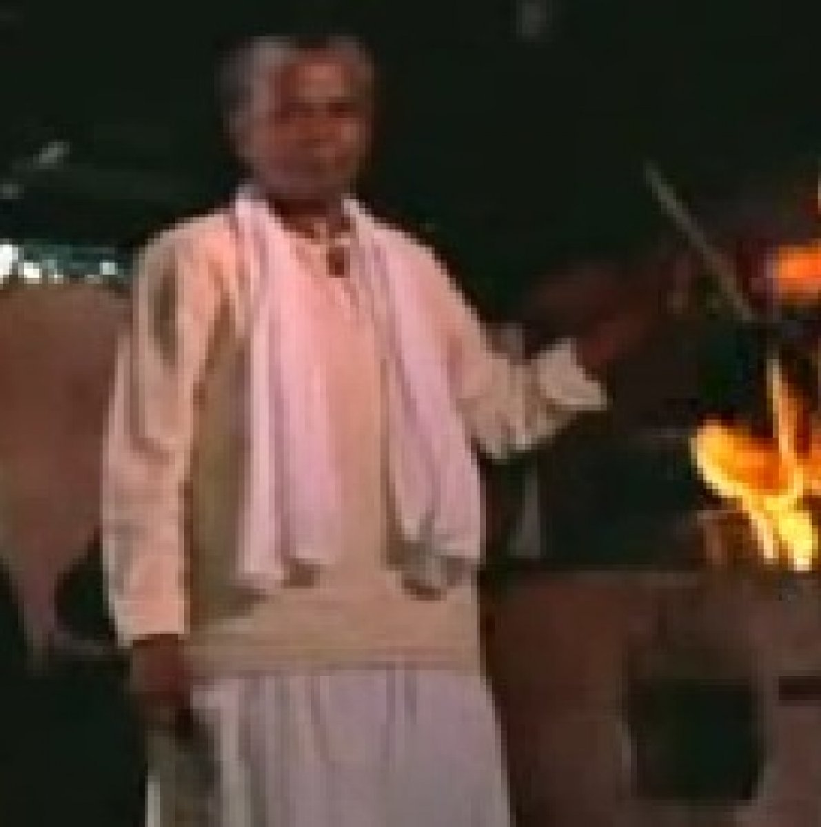 Tia Epfânia: um Ogun menino