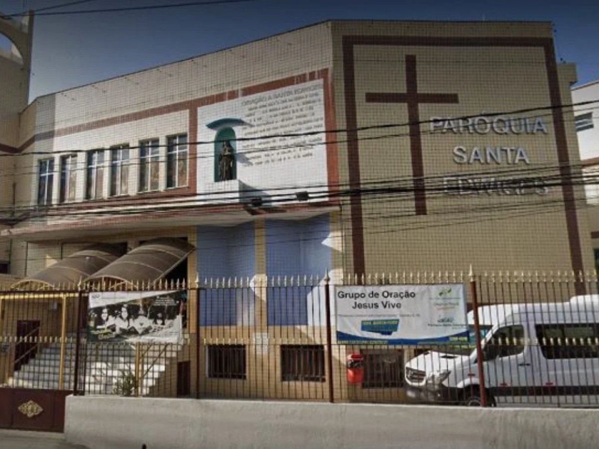 Fechamento de igrejas