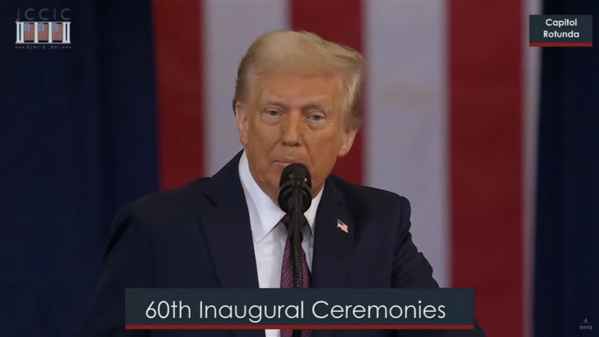 Ora (direis) ouvir estrelas