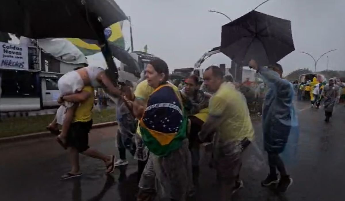 Quando o céu vira palanque