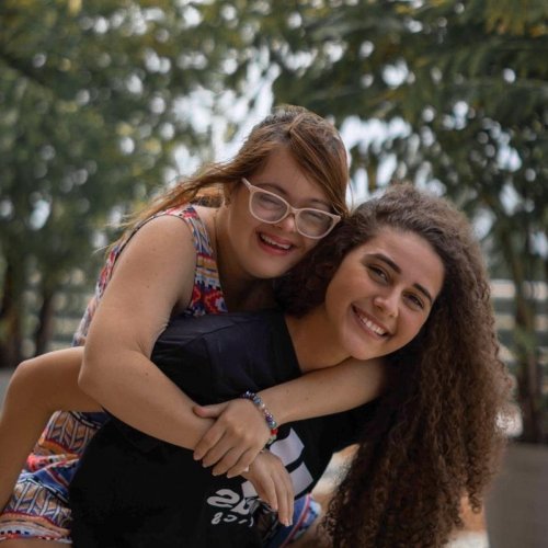 Cacai e Luiza Bauer