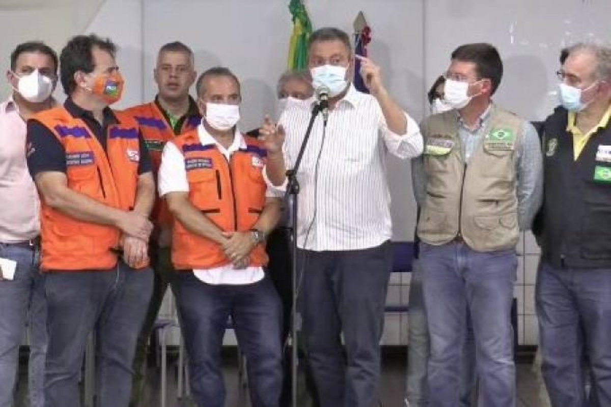 Rui Costa critica Bolsonaro e diz que não há como governar “longe das pessoas”