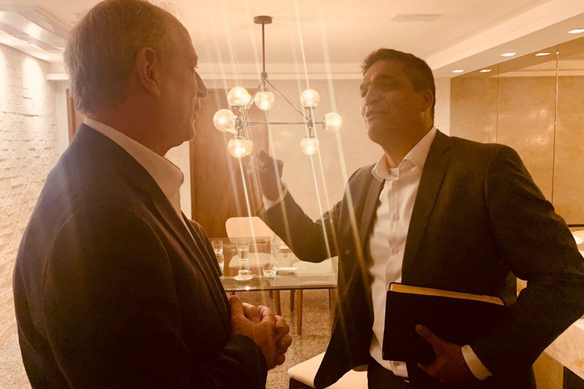 Cabo Daciolo, fora da corrida presidencial em 2022, diz 'amar' Ciro Gomes