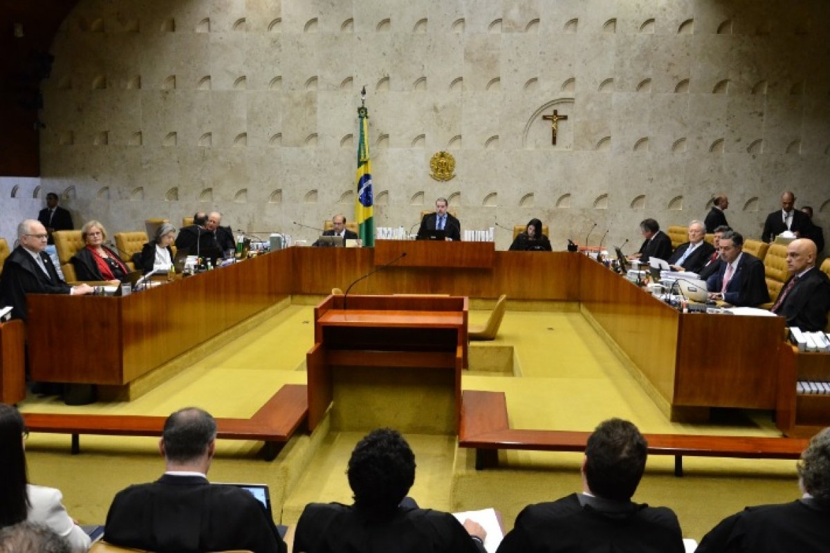 STF decide se 'rachadinha' é crime em fevereiro