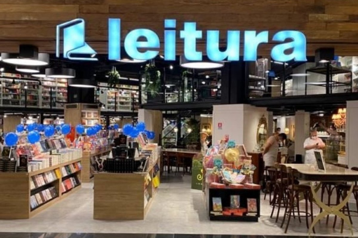 Polícia recupera celulares de mulheres que foram furtadas dentro da livraria Leitura