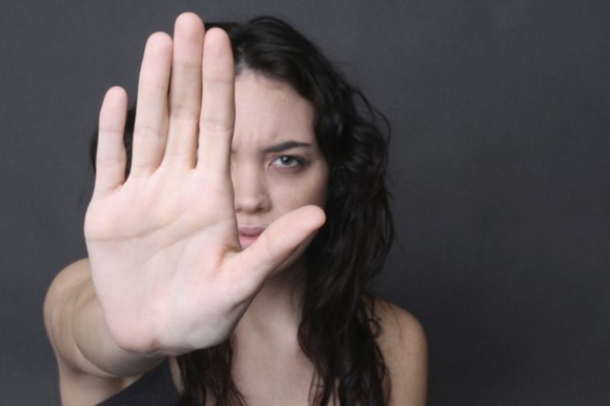 Mulheres vítimas de violência têm prioridade na matrícula dos filhos