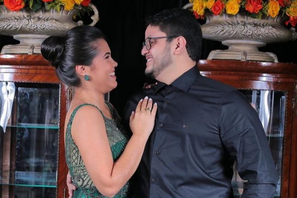 Esposa de Maurílio se despede do cantor em post: 'Descanse. Obrigada por tanto'