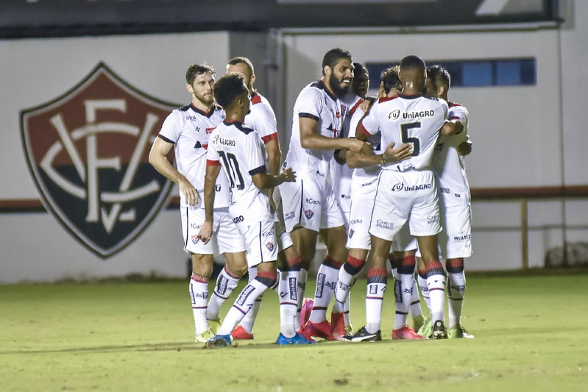 Com 66 gols em 2021, Vitória tem o segundo pior ataque do século 
