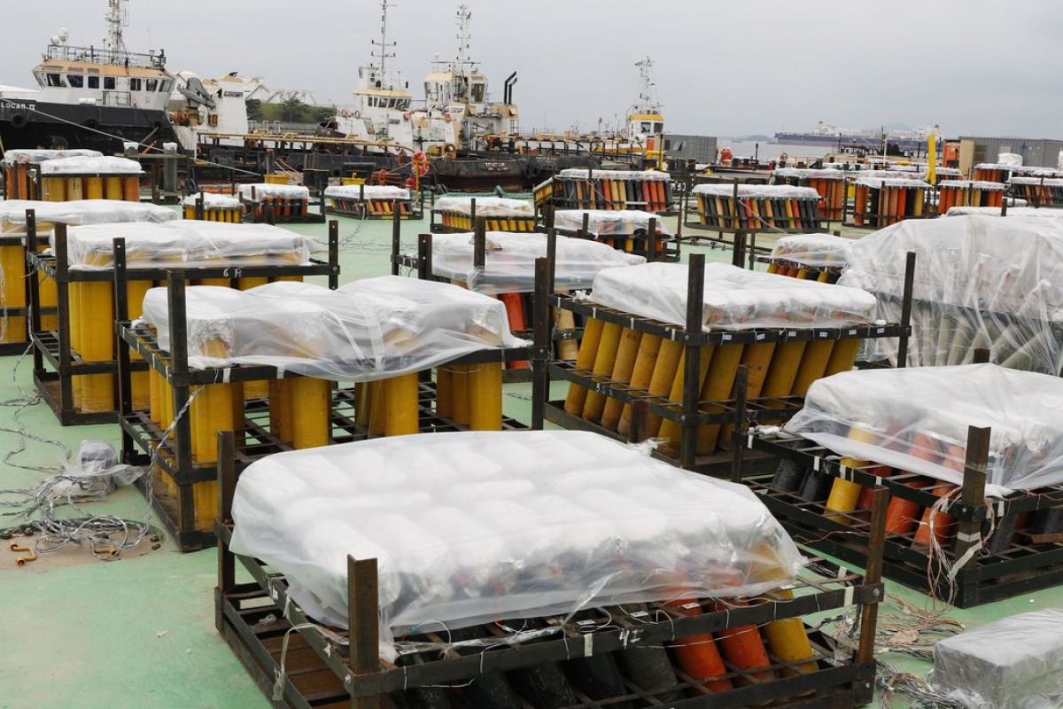 Balsas para transportar fogos do réveillon de Copacabana são aprovadas em vistoria