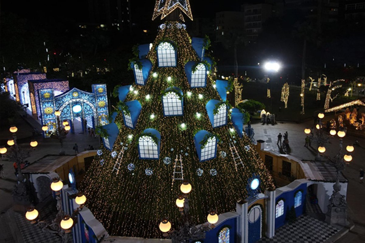 Vilas de Natal em Salvador têm horários especiais nesta sexta (31)
