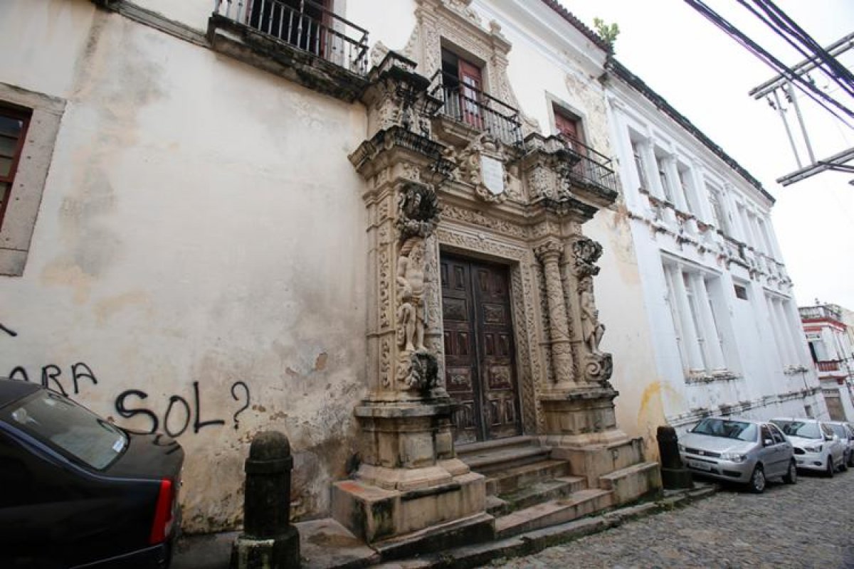 Prédio da Fundação Dois de Julho e Liceu de Artes e Ofícios, em Salvador serão leiloados para sanar dívidas