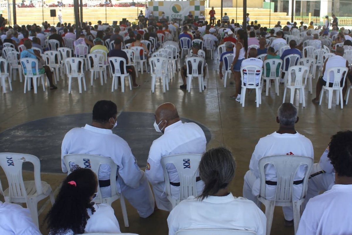CEPE Stella Maris destina doações à desabrigados pelas chuvas
