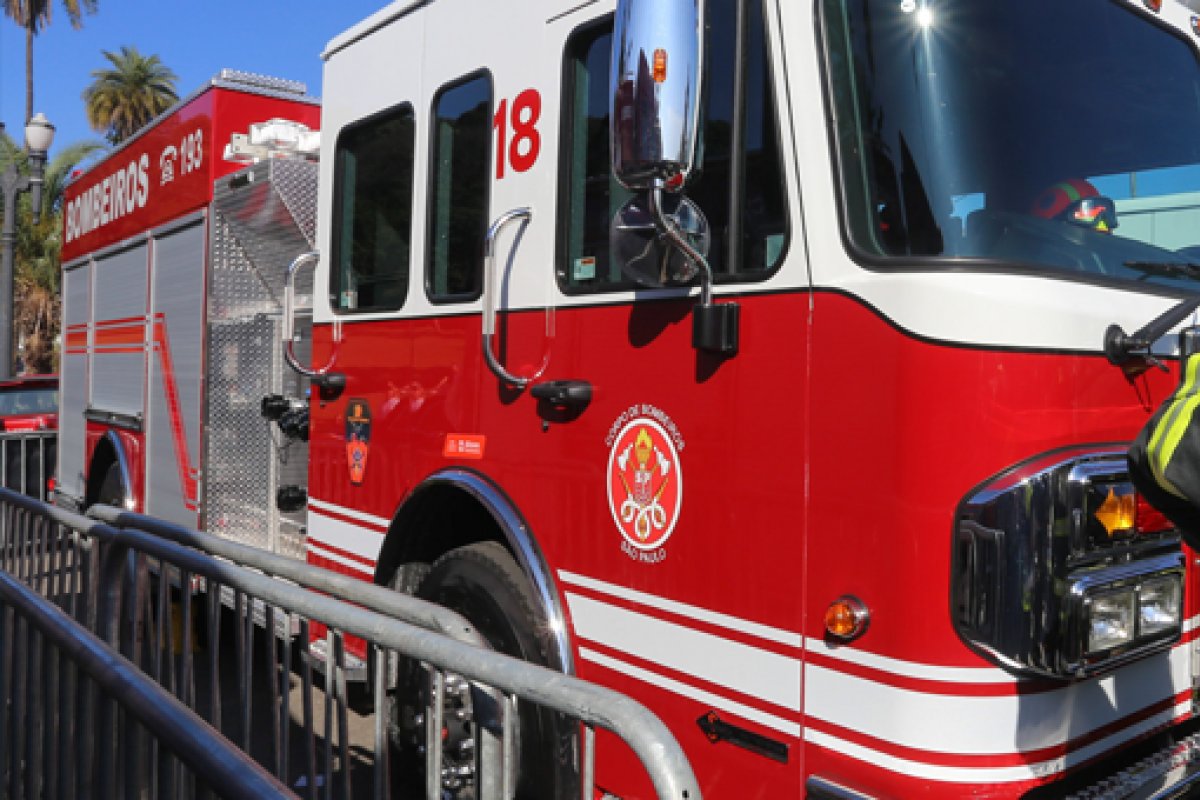 Bombeiros localizam corpo de criança que caiu em córrego na zona leste de SP