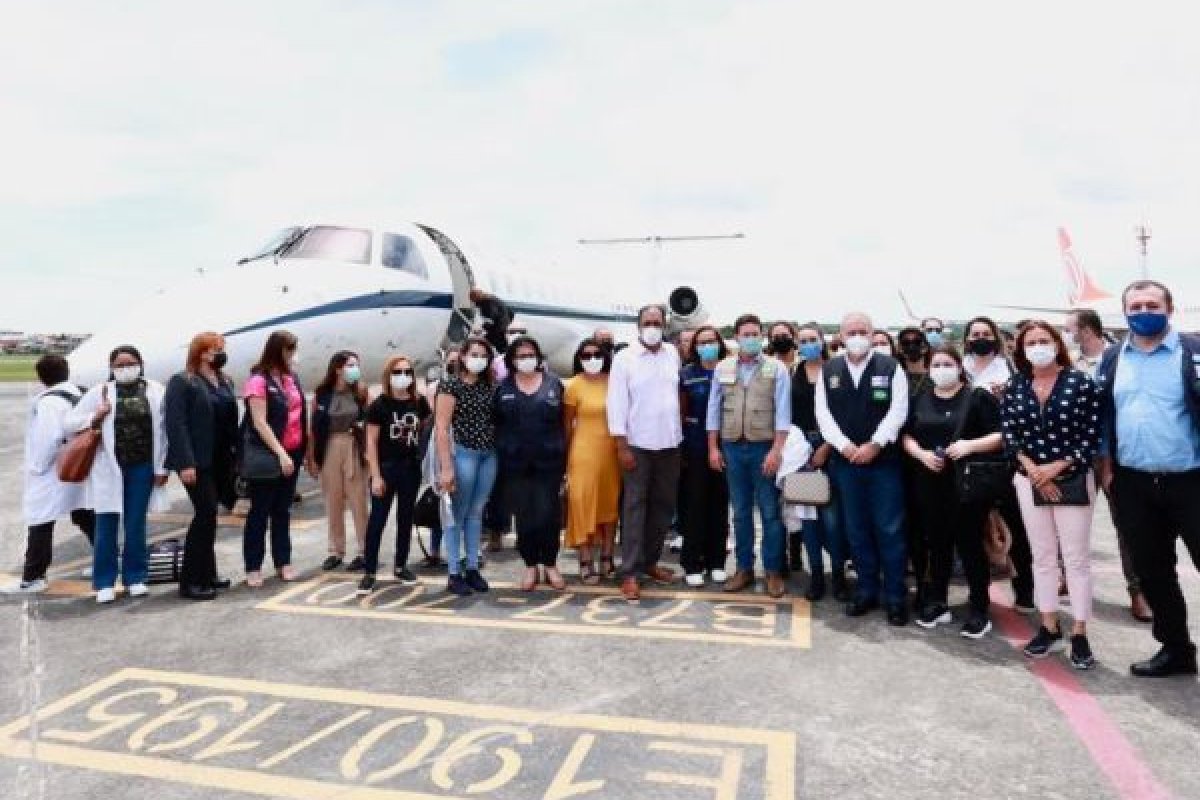 Mais de 20 médicos enviados pelo Governo Federal chegam em Ilhéus, na Bahia