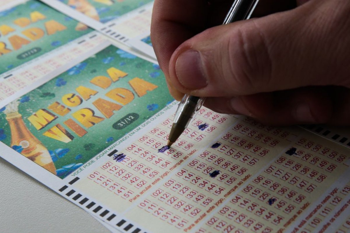 Mais de 20 apostas em Salvador acertaram cinco dezenas na Mega da Virada