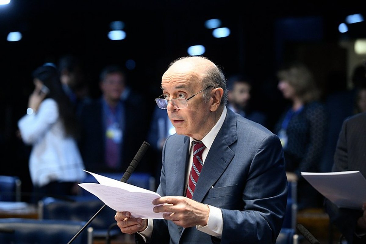 Senado aprova PEC que garante mais tempo para que estados e municípios quitem dívidas precatórias