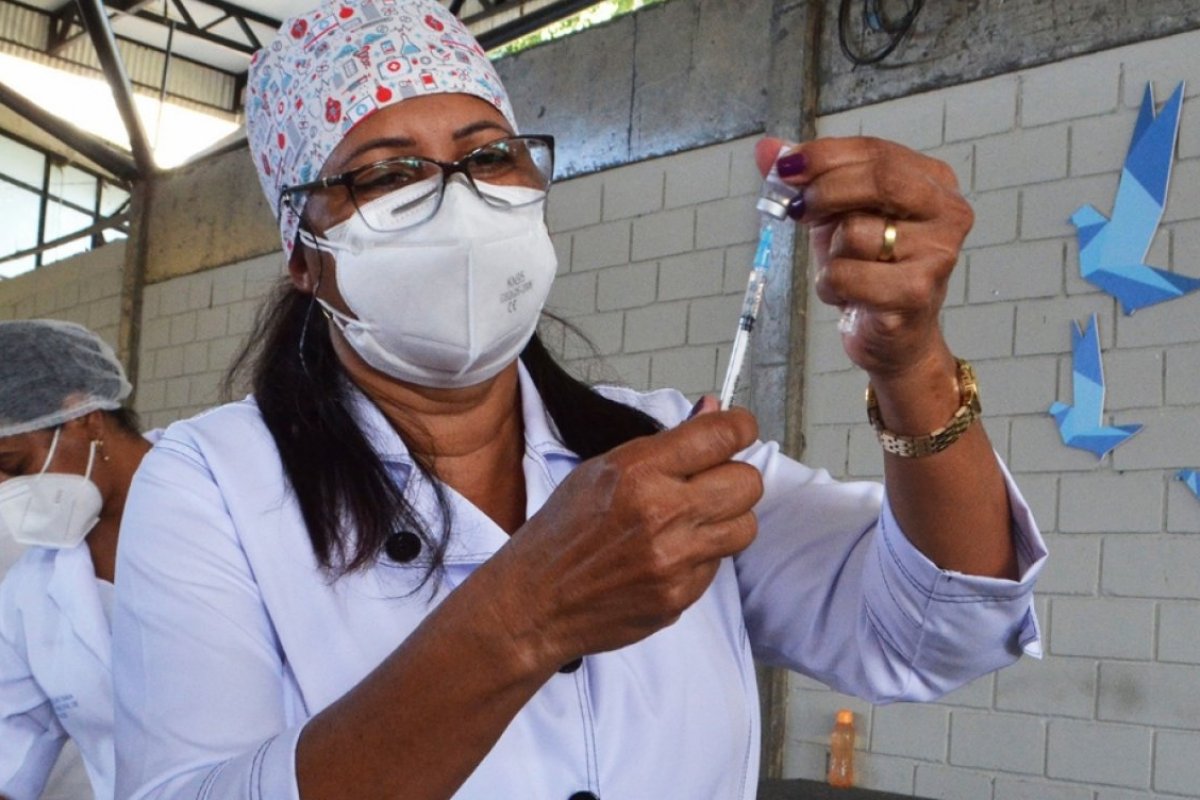 Vacinação contra gripe é suspensa por falta de imunizante em Feira de Santana