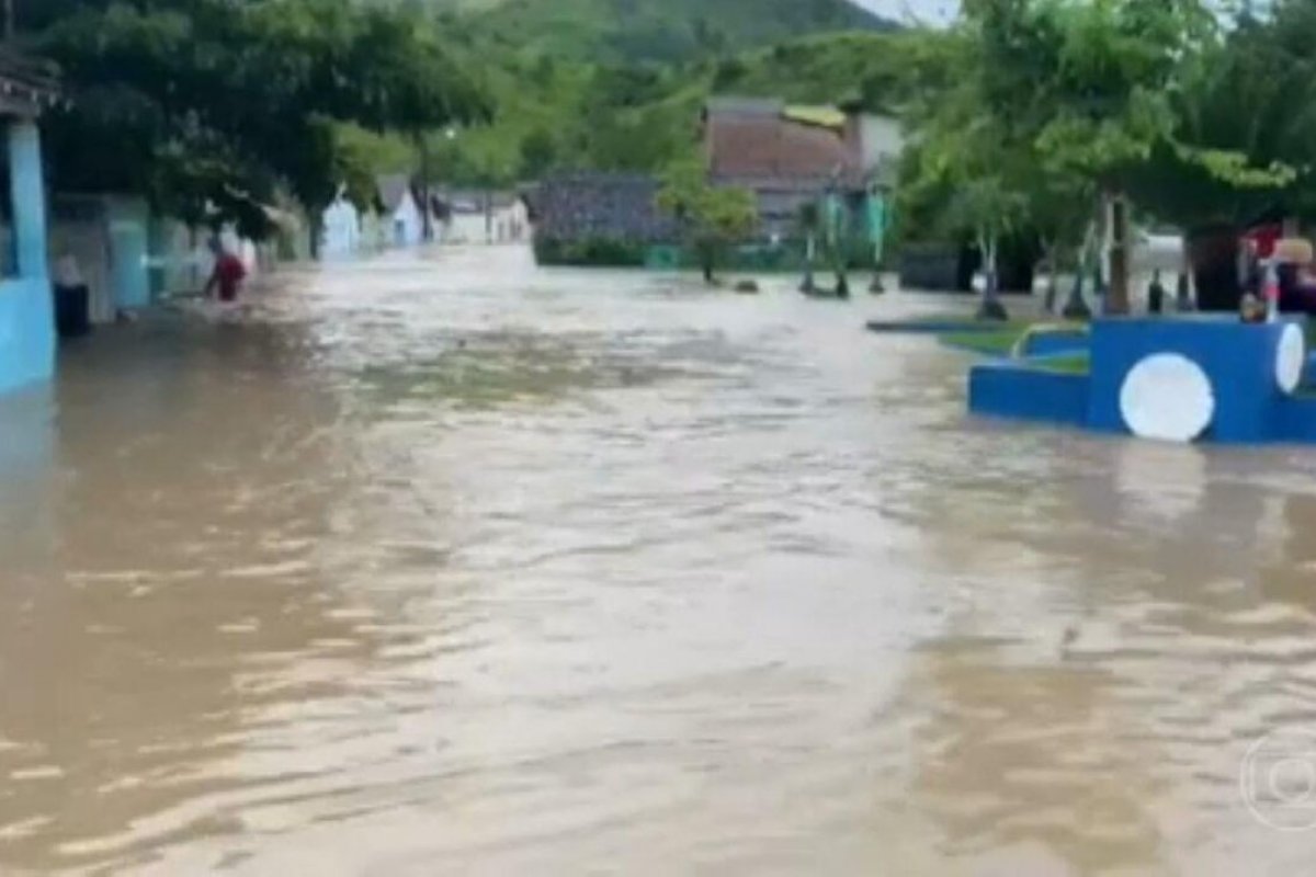Prejuízo com chuvas na Bahia sobe para R$ 1,6 bi, diz CNM