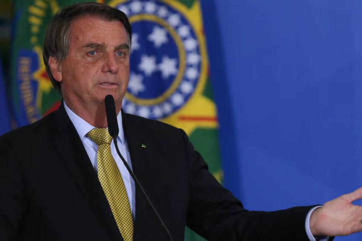 PT espera ausência de Bolsonaro em debates