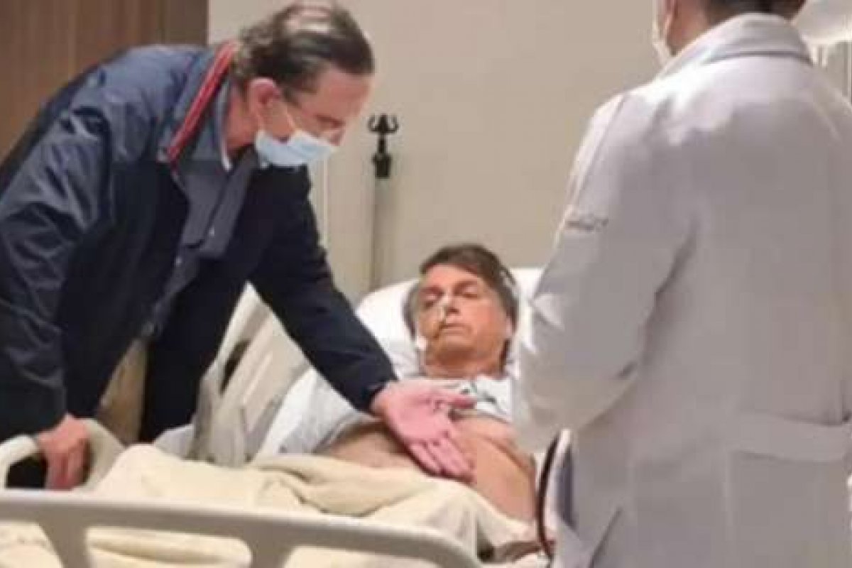 Bolsonaro:'Querem politizar uma tentativa de homicídio'