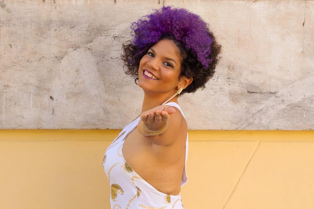 Grupo Botequim recebe Juliana Ribeiro na primeira roda de samba do ano