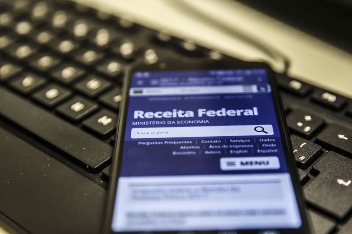 Congelada há 7 anos, tabela do IR acumula defasagem de 130% desde 1996