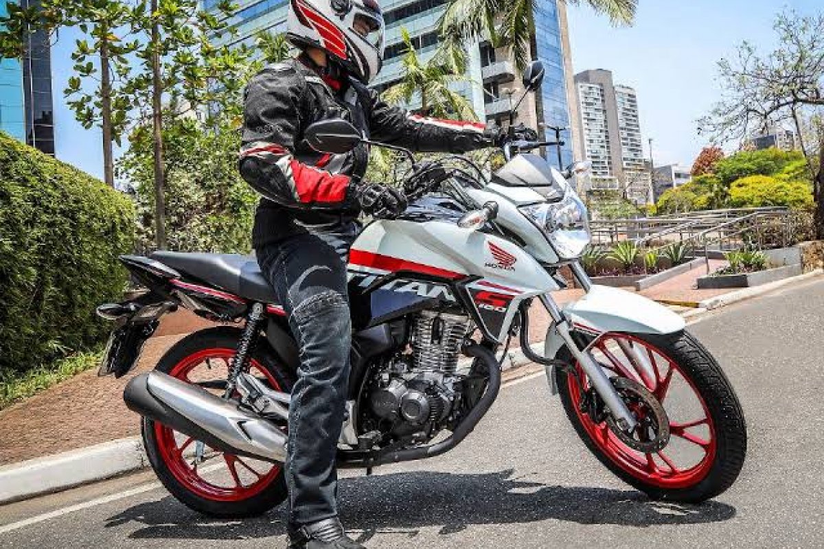 Honda CG Titan foi a moto mais vendida em 2021