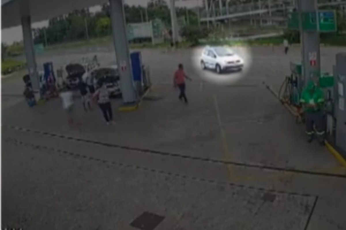 Vítima persegue suspeitos de roubar carro na Bahia e PRF recupera veículo