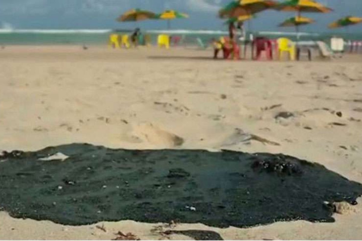 Especialistas da UFBA reafirmam que óleo em prais no Nordeste veio da Venezuela