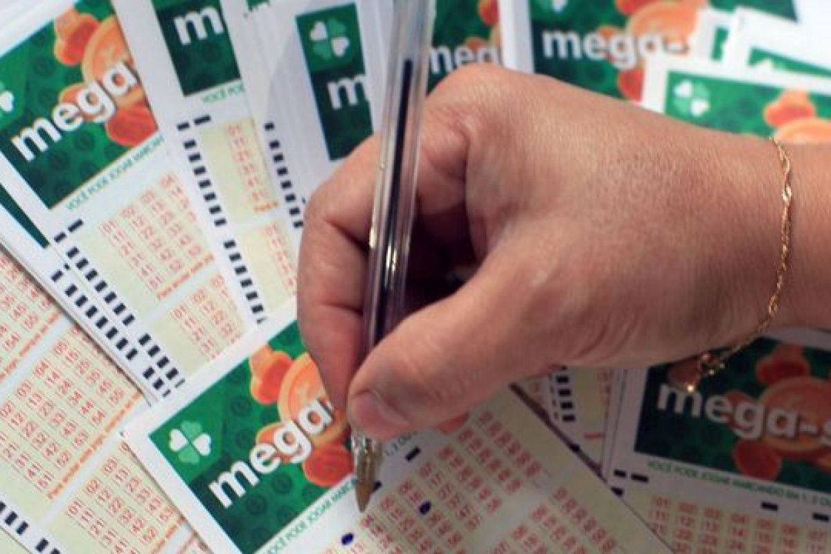 Mega-Sena: ninguém acerta as seis dezena e prêmio acumula em R$ 11 milhões
