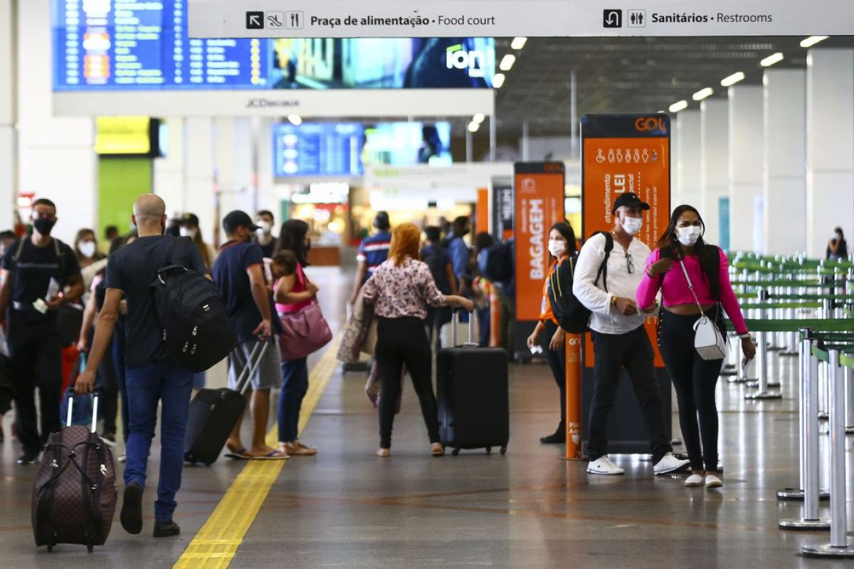 Brasil recebeu 3,9 mil viajantes do sul da África mesmo após o fechamento das fronteiras
