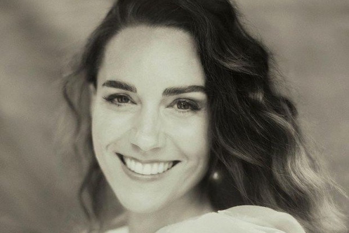 Kate Middleton, aniversariante do dia, terá retratos de celebração de 40 anos expostos permanentemente em galeria de arte