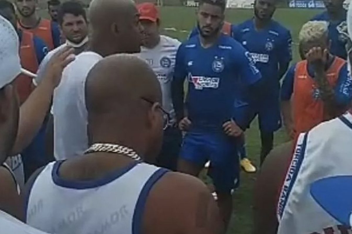 Bahia denuncia torcida organizada do time para polícia após invasão no CT