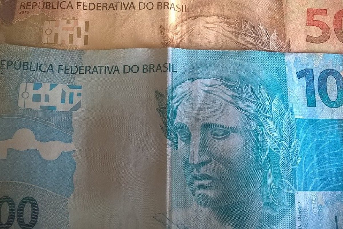 Aposentados do INSS que ganham acima do salário mínimo terão reajuste de 10,16%