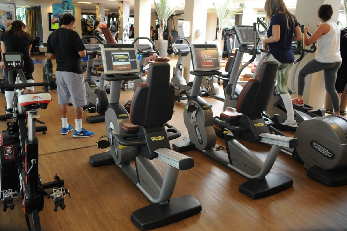 Decreto estadual define exigência de comprovante de vacinação para acesso às academias