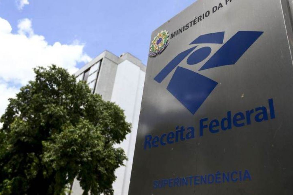 Auditores da Receita Federal pedem exoneração de 1.288 cargos de chefia
