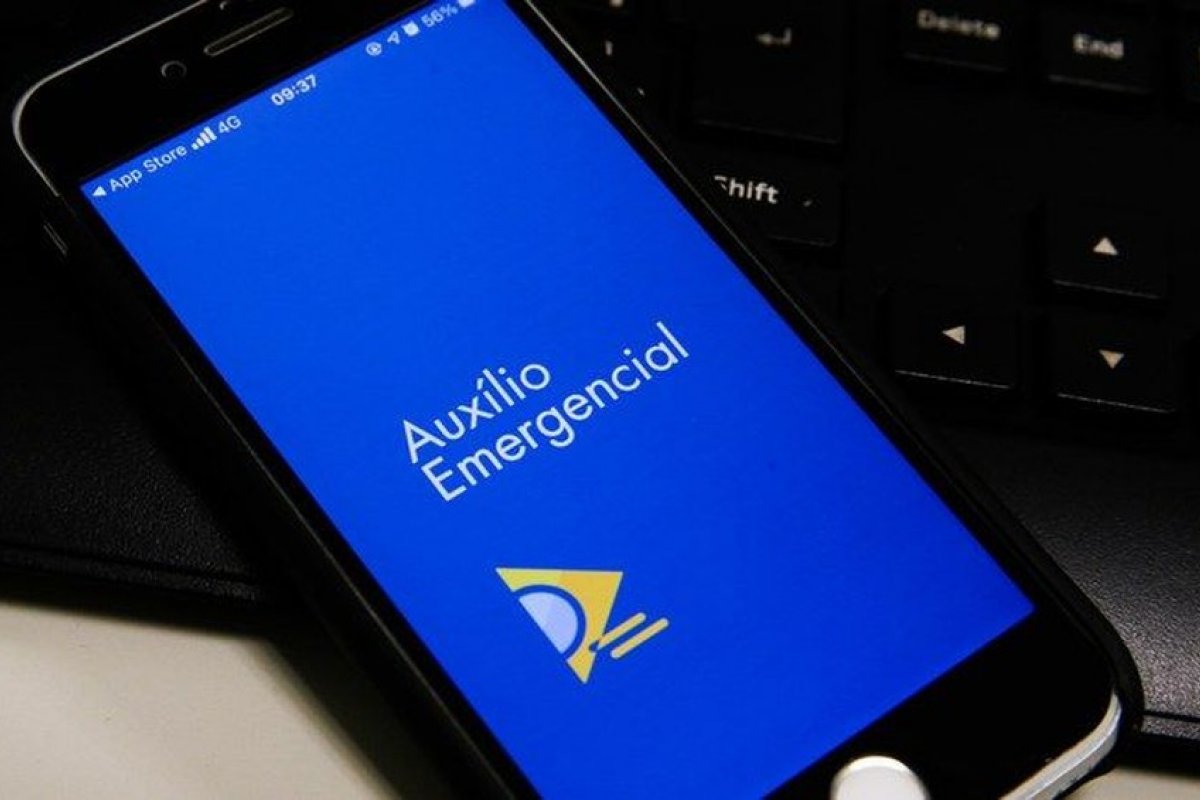  Pais solteiros terão complemento do Auxílio Emergencial que pode chegar a R$ 3 mil