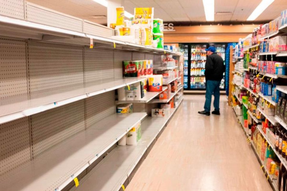 Supermercados nos EUA sofrem desabastecimento com chegada da Ômicron