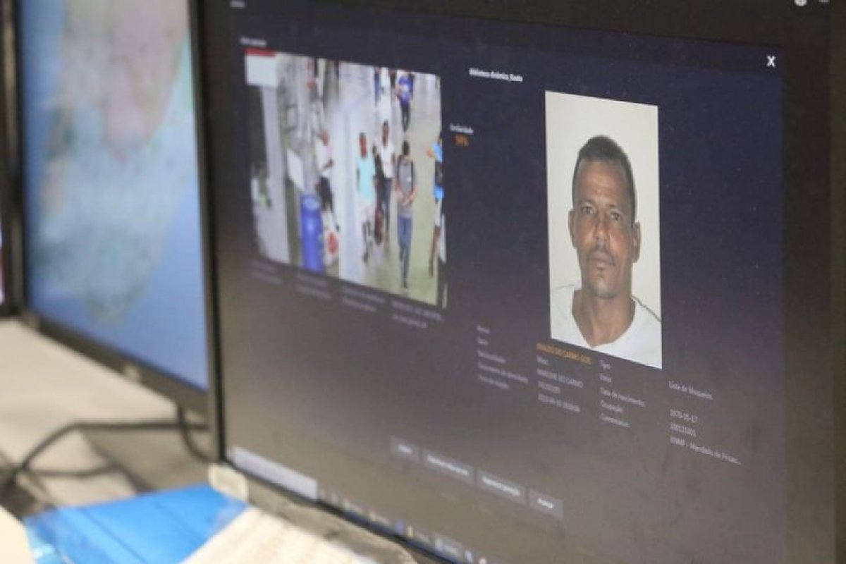 Suspeito de homicídio é preso por reconhecimento facial