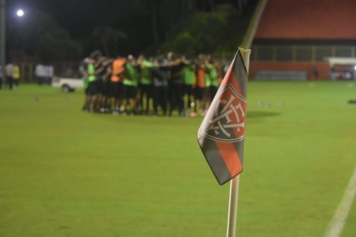 Vitória volta a lucrar com partidas no Barradão
