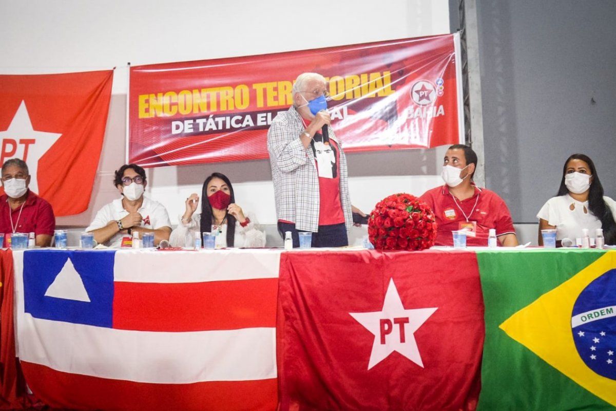 PT Bahia realiza 1° Encontro Territorial para definir tática eleitoral