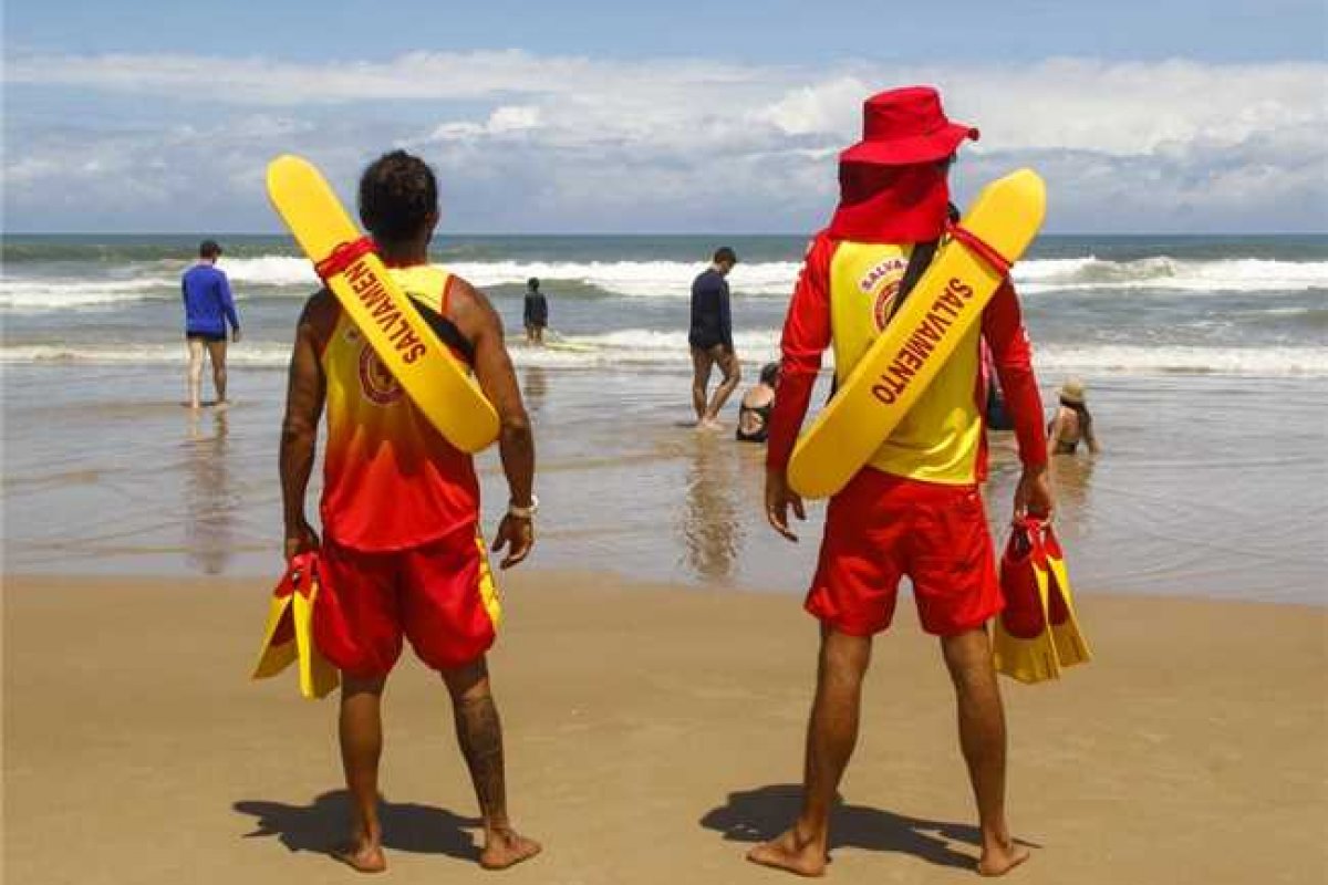 Ilhéus: 900 ações preventivas são realizadas pelo salva-vidas em 20 dias