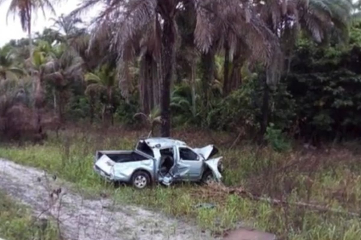 Adolescente morre e quatro ficam feridas em acidente na BA-001, no sul do estado