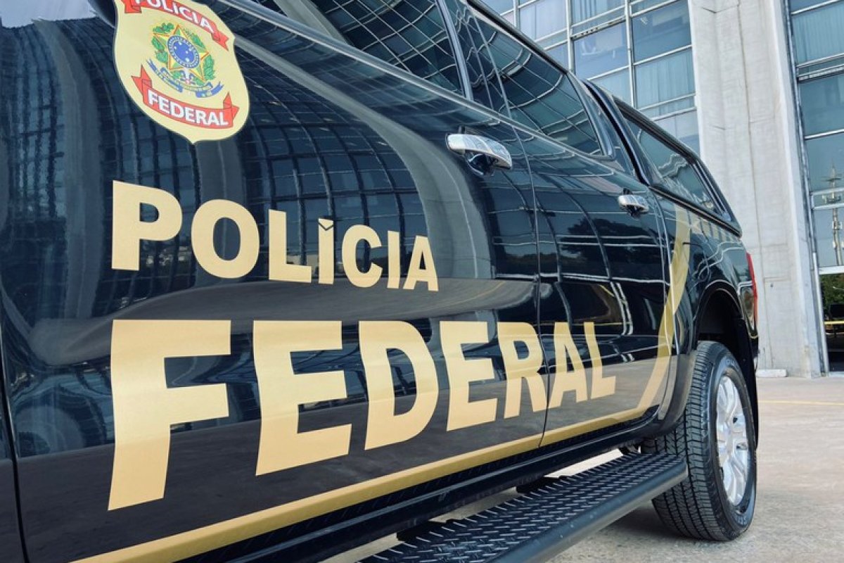 PF desmente jornal e afirma que policiais não tiveram aumento de 7% nos últimos 10 anos